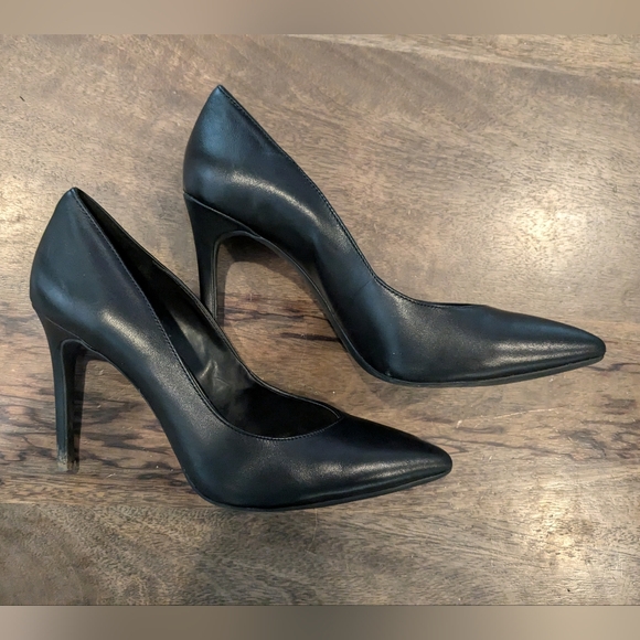 Jessica Simpson Haneh Pumps, black, size 7 - Picture 2 of 7